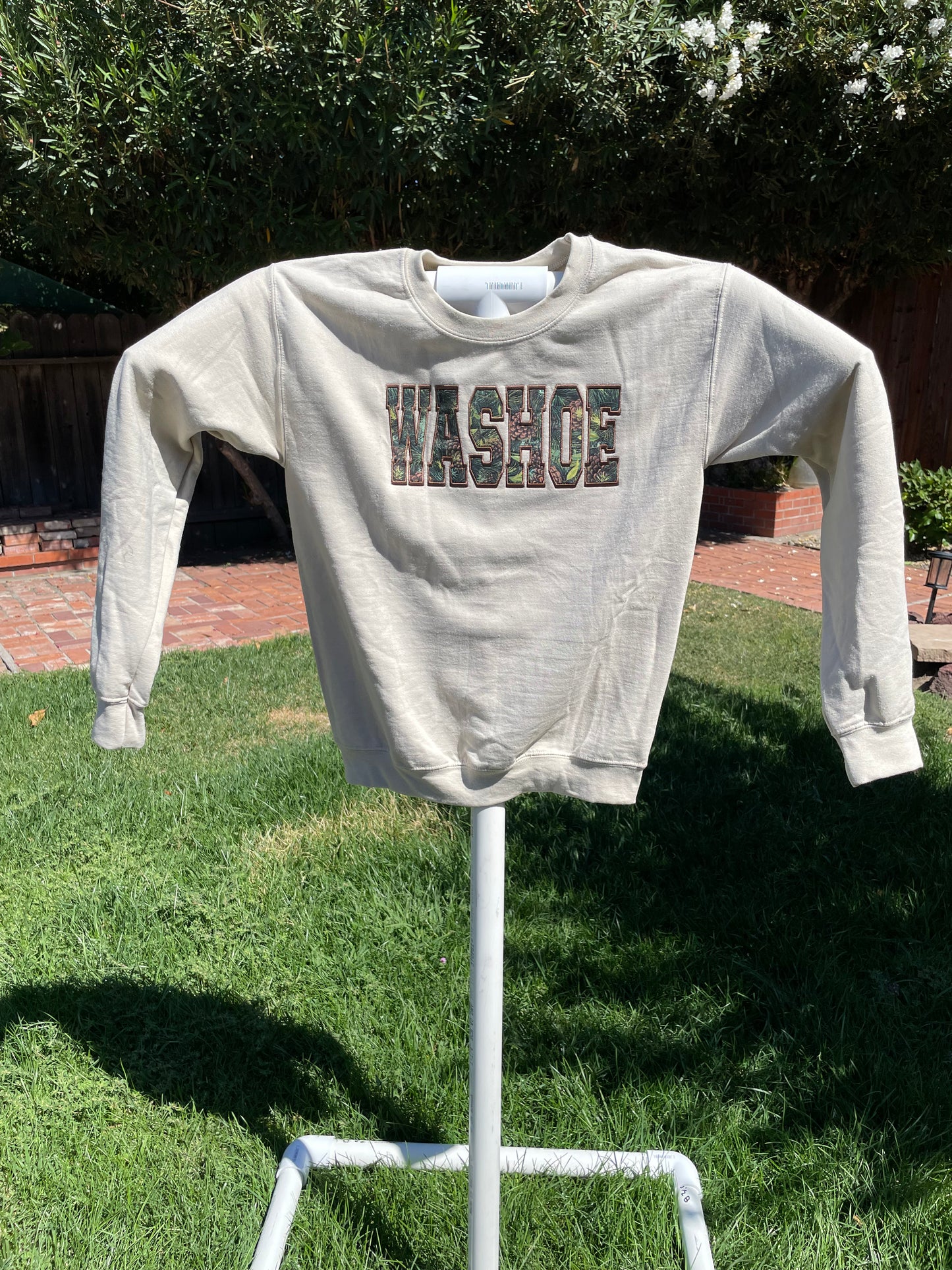 WASHOE College Crewneck